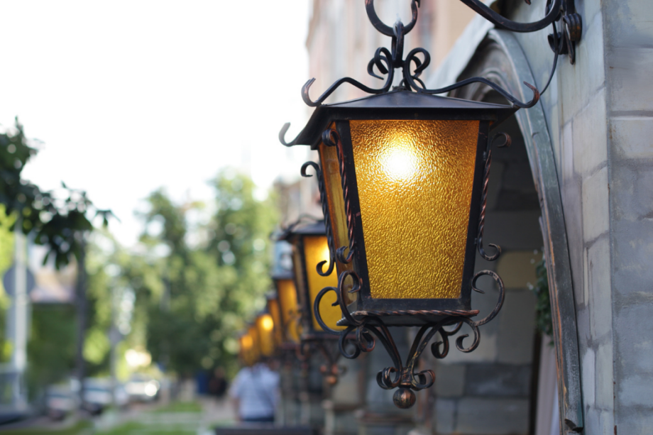 Regulation of light pollution and energy efficiency in outdoor lighting in Spain and Catalonia