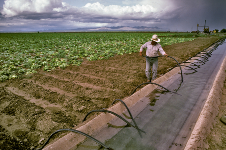 Tecnificación de los sistemas de riego en Ecuador: proyecto de Grup Carles en Azuay con impacto sostenible