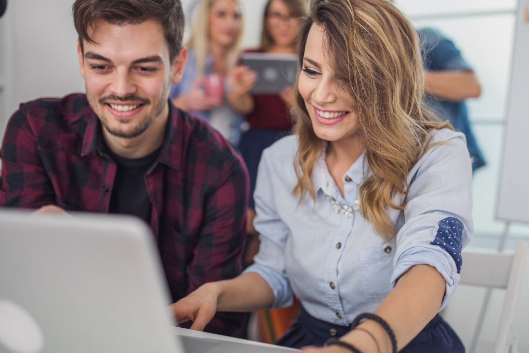 Quan es considera que hi ha frau de llei en els contractes de formació i aprenentatge?