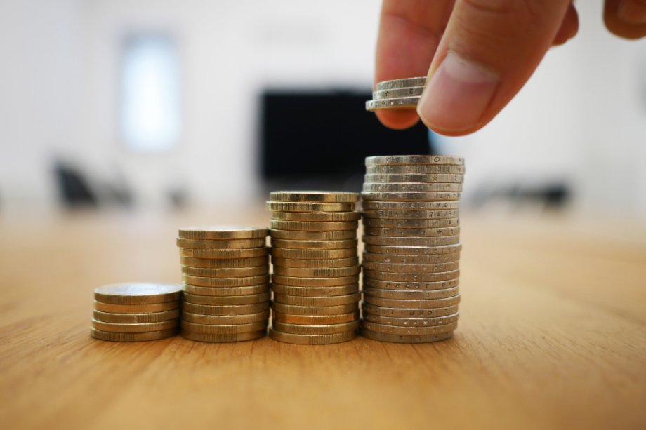 Aprobado el SMI del 2025: 1.184 euros mensuales en 14 pagas
