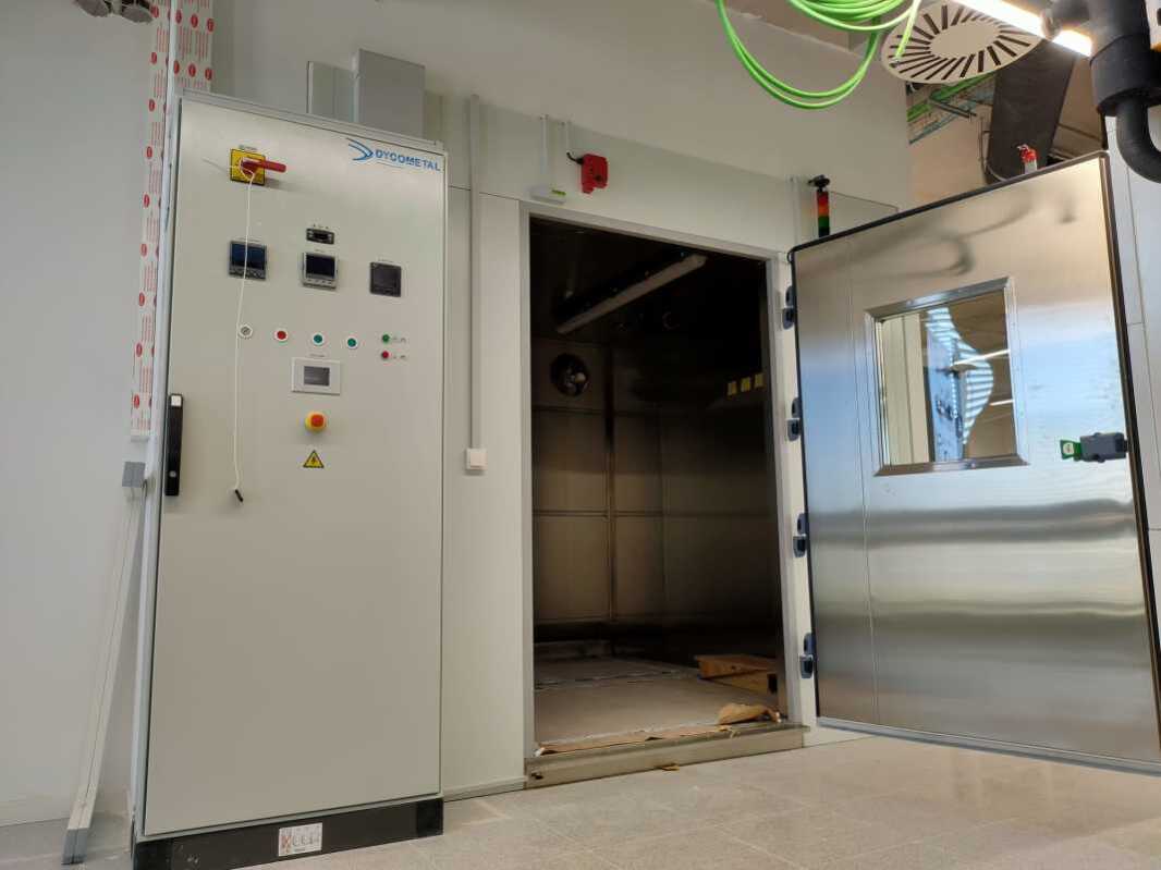 Together with research by designing pioneering hydrogen and photovoltaic research laboratories