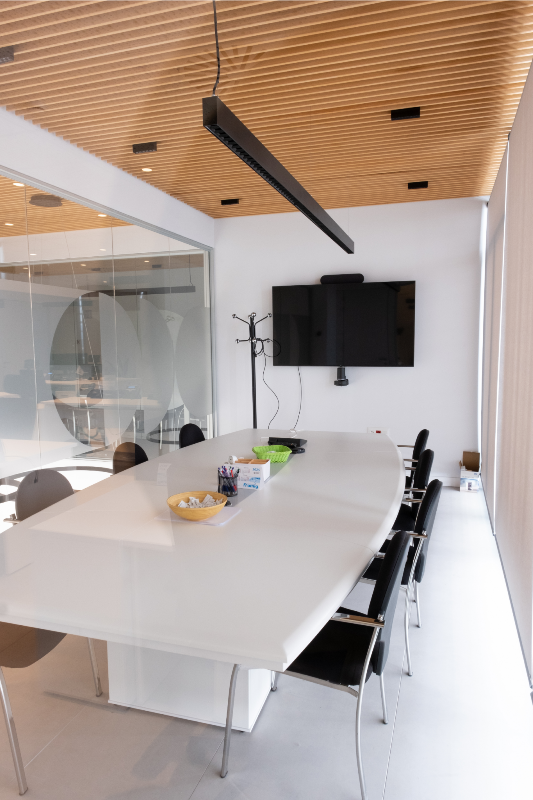 Desarrollo y gestión de un proyecto de obra civil e instalaciones para un complejo industrial y oficinas